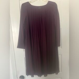 Massimo Dutti pleated short dress in wine color